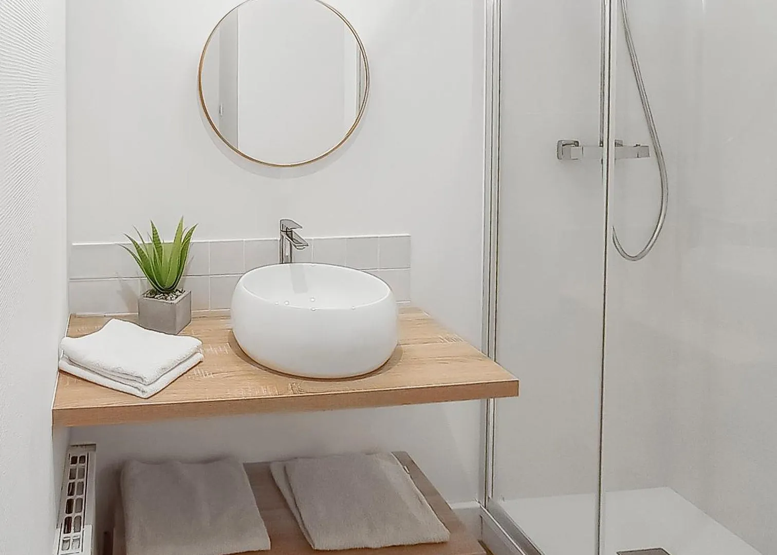 Studio Neuf A 100M De La Plage 孔卡尔诺 公寓